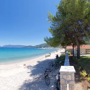 Endless Blue House Sami (Kefalonia)
